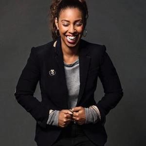 Meet your Posher, Lena